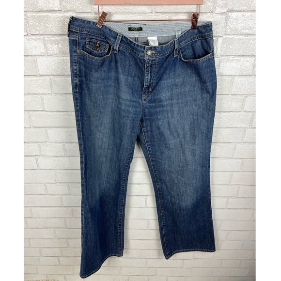 Eddie Bauer Women’s Bootcut Distressed Jeans Size 16 - Picture 4 of 12